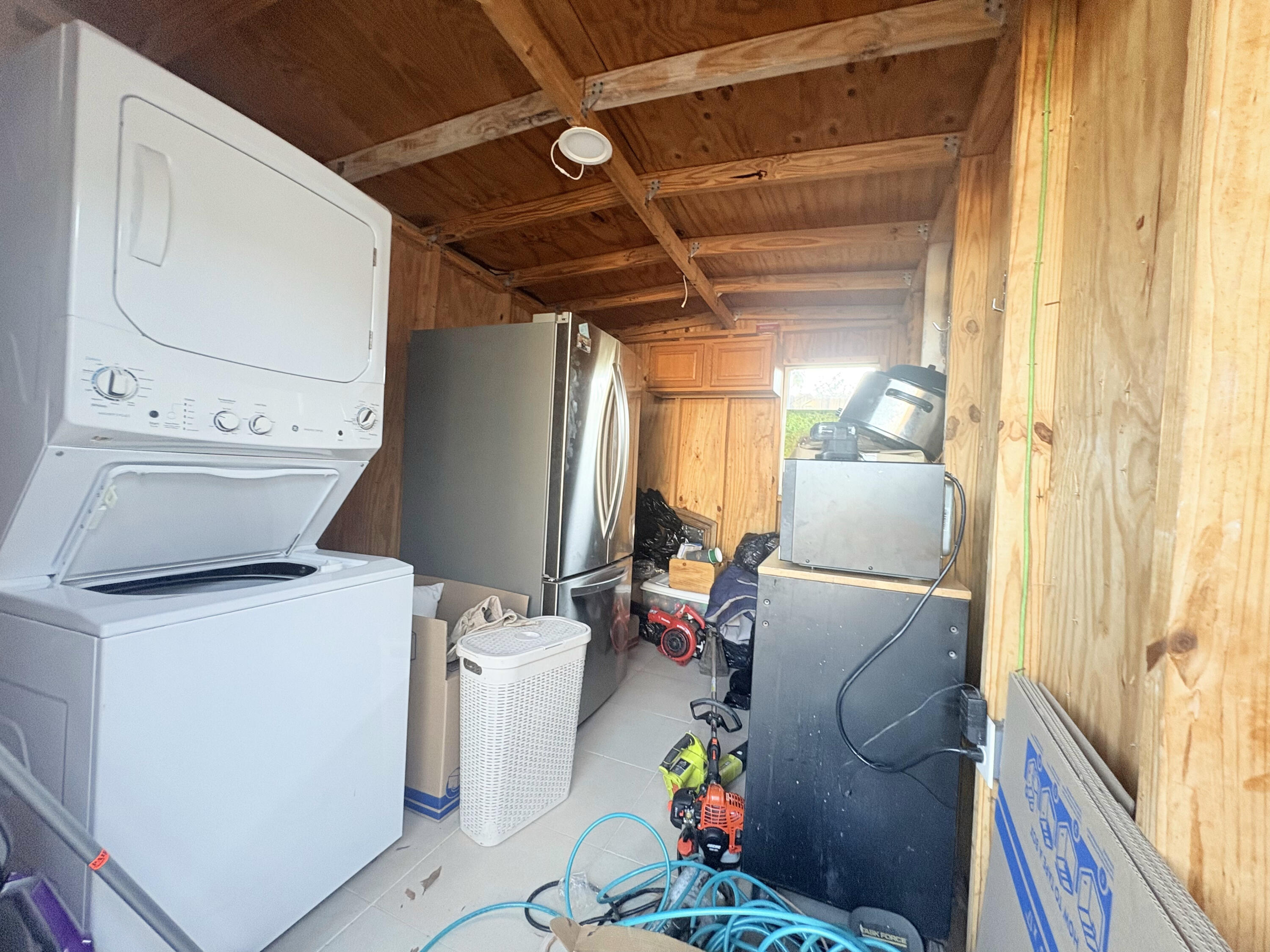 1107 Woodcrest Road West West Palm Beach, FL 33417 - Photo 43 of 64 42