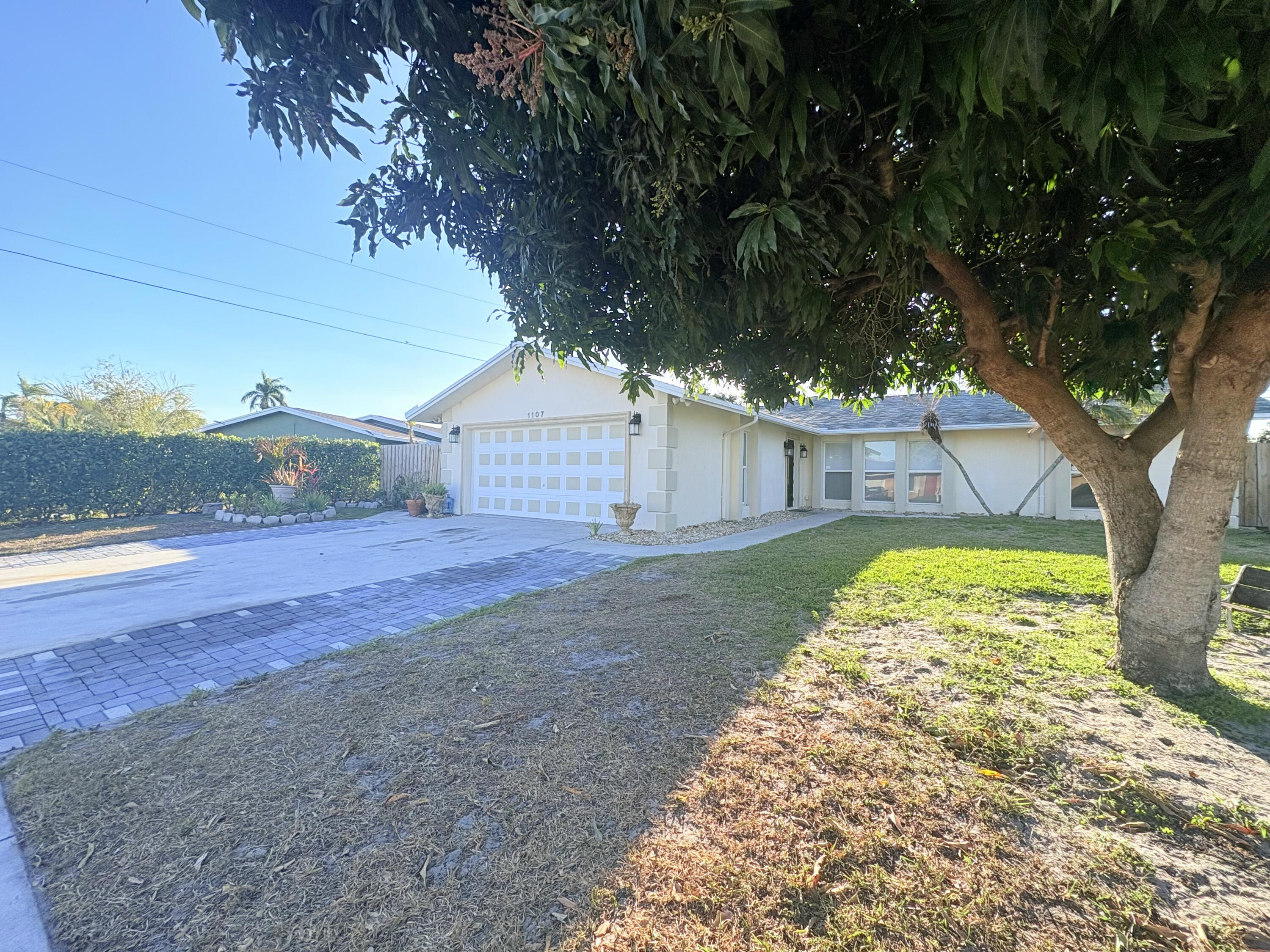 1107 Woodcrest Road West West Palm Beach, FL 33417 - Photo 50 of 64 49