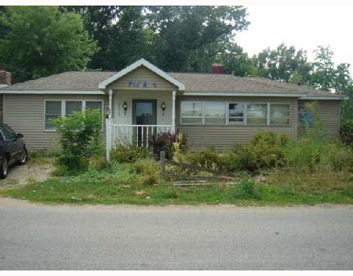 51869 East County Line Road Middlebury, IN 46540 - Photo 1 of 8 Gallery Image 1