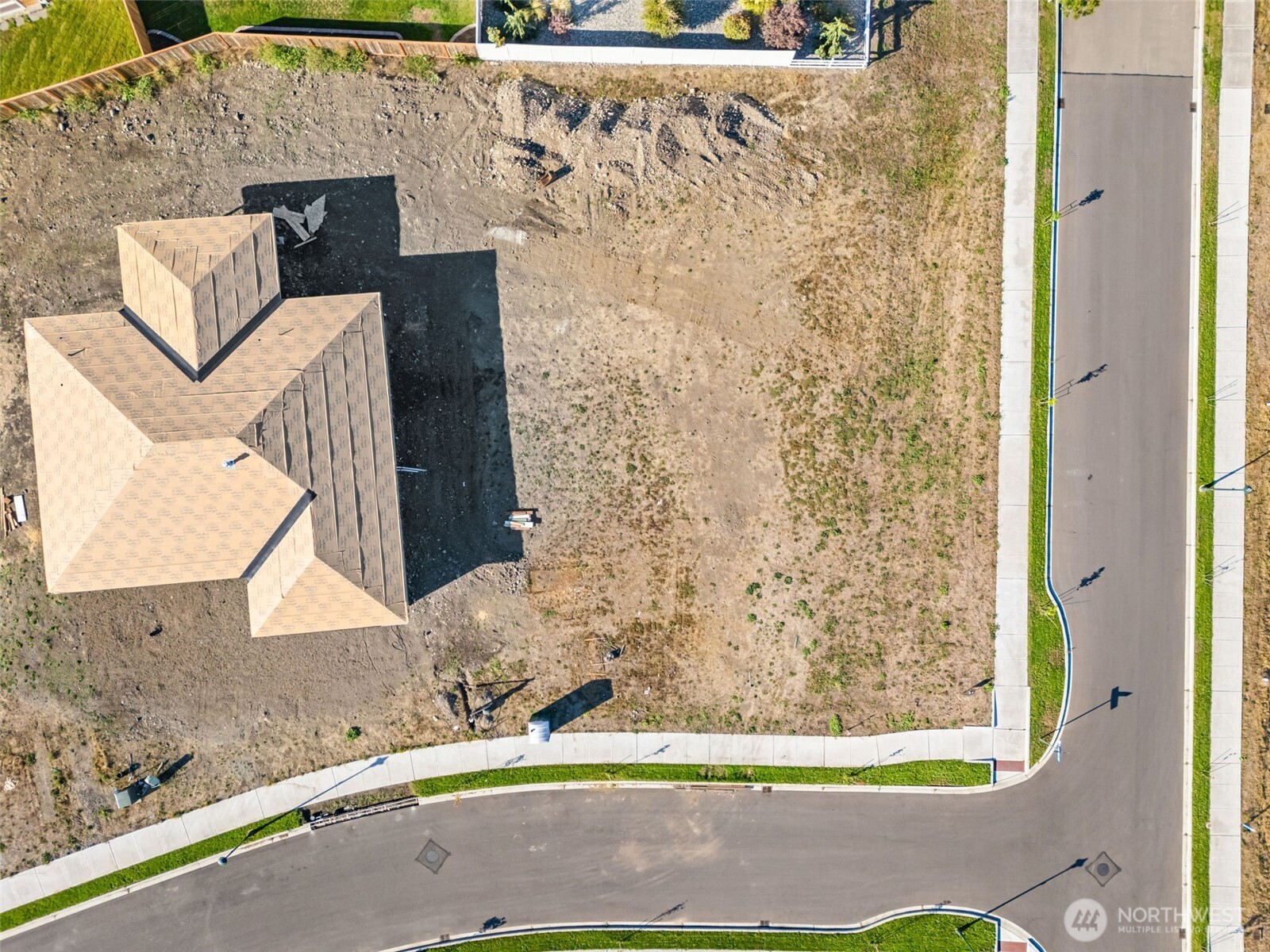 151 Dover Lane Sequim, WA 98382 - Photo 9 of 25 a view of bathroom
