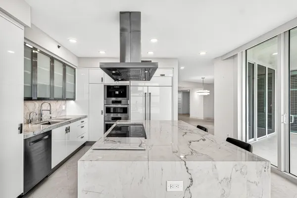 $2,950,000 | 3740 South Ocean Boulevard, Unit 1102, Highland Beach, FL 33487