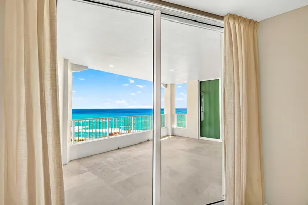 $2,950,000 | 3740 South Ocean Boulevard, Unit 1102, Highland Beach, FL 33487