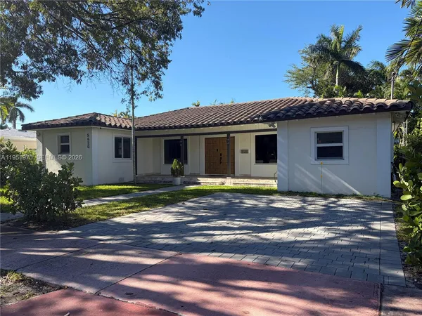 $2,395,000 | 5620 Alton Road, Miami Beach, FL 33140
