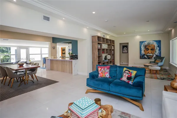 $2,395,000 | 5620 Alton Road, Miami Beach, FL 33140