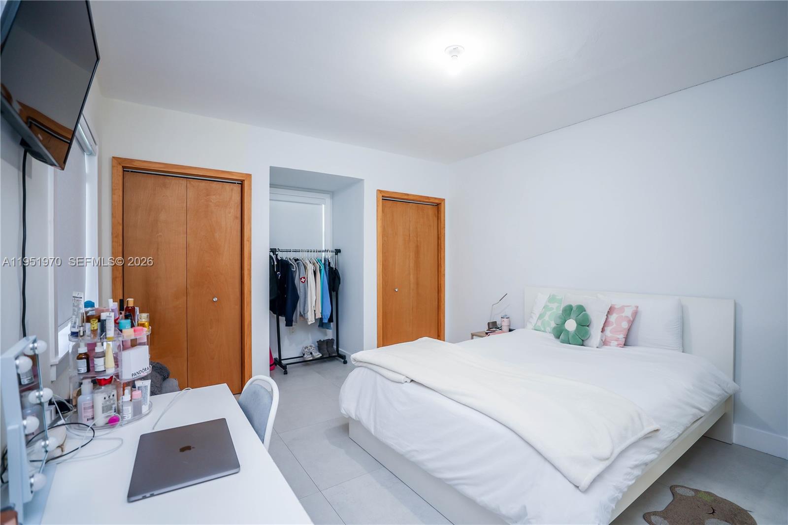 5620 Alton Road Miami Beach, FL 33140 - Photo 22 of 32