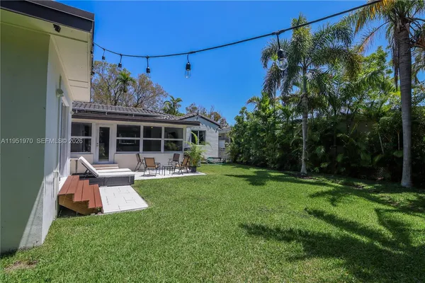 $2,395,000 | 5620 Alton Road, Miami Beach, FL 33140