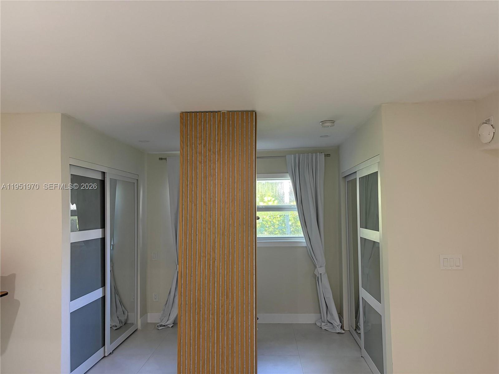 5620 Alton Road Miami Beach, FL 33140 - Photo 29 of 32