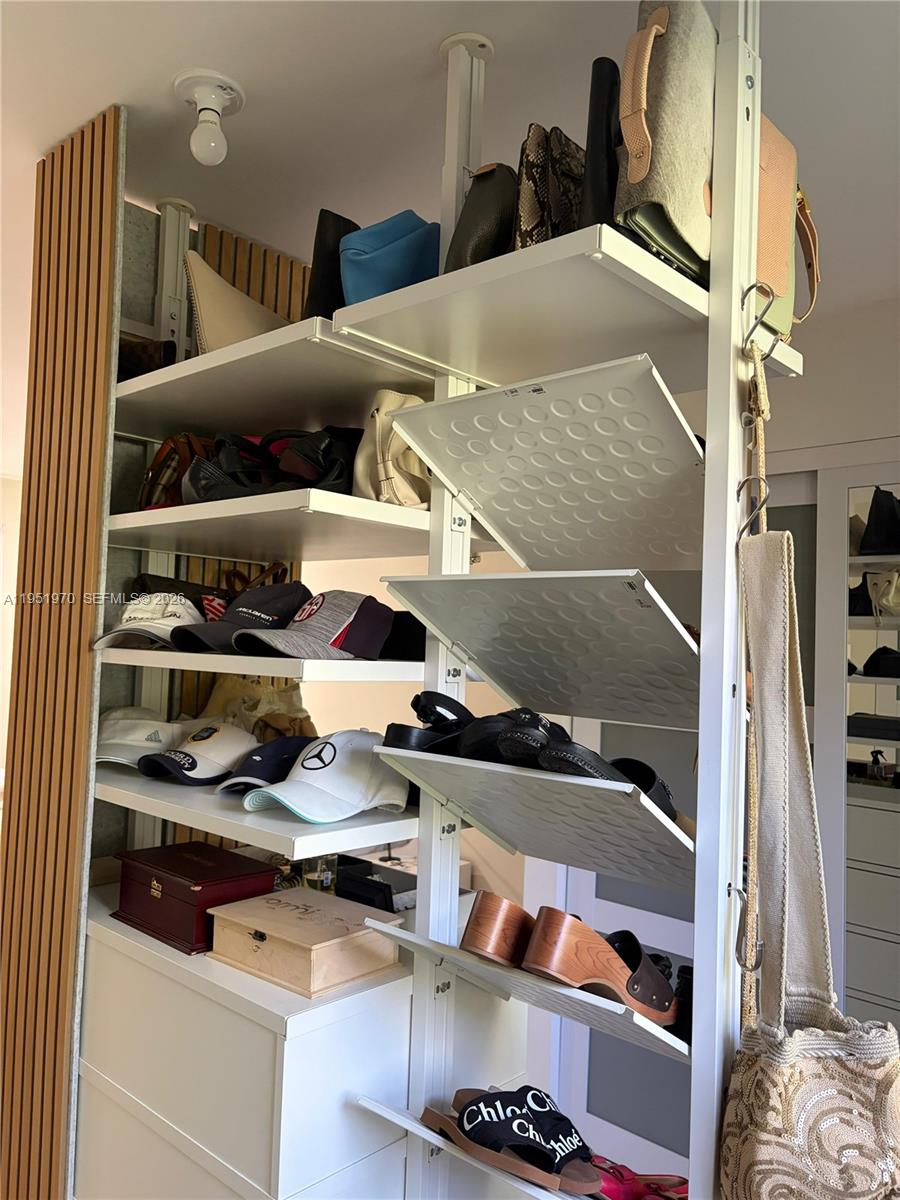 5620 Alton Road Miami Beach, FL 33140 - Photo 30 of 32