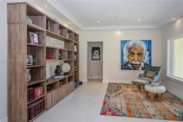 $2,395,000 | 5620 Alton Road, Miami Beach, FL 33140