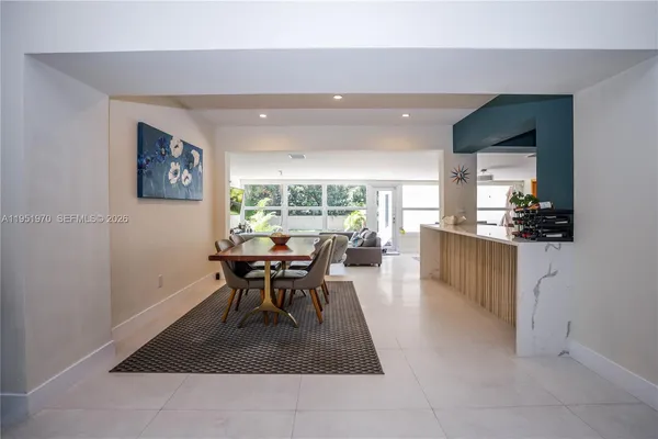 $2,395,000 | 5620 Alton Road, Miami Beach, FL 33140