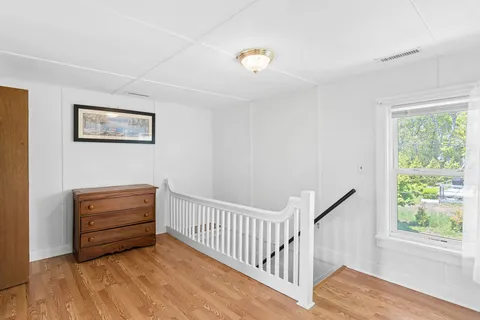 37 North Bishop Lane, Southampton, NY 11968