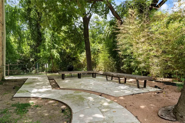 $1,150 | 407 East 45th Street, Unit 211, Austin, TX 78751