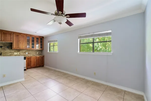 $1,150 | 407 East 45th Street, Unit 211, Austin, TX 78751