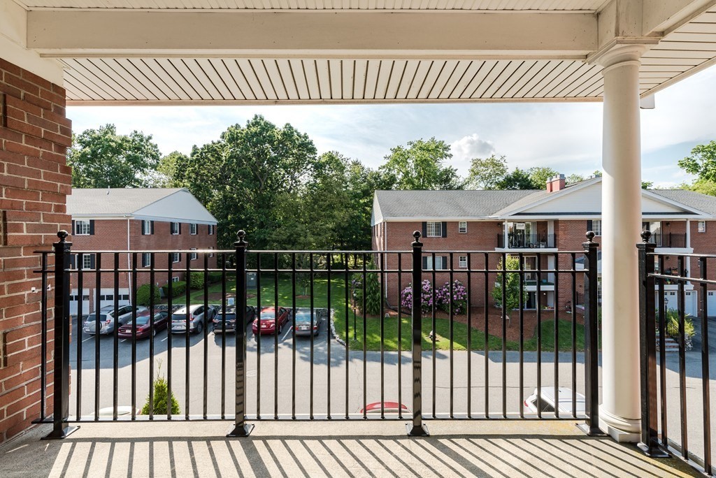 5 April Lane, Unit 31 Lexington, MA 02421 - Photo 8 of 11