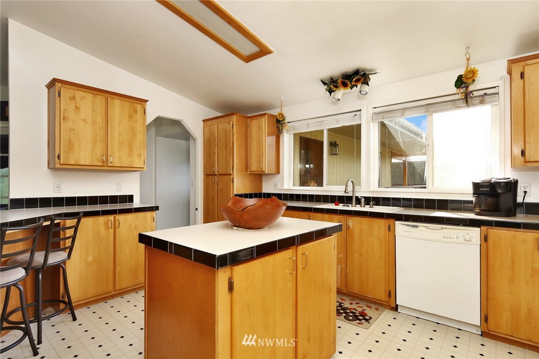 11058 Peter Anderson Road Burlington, WA 98233 - Photo 16 of 40 Gallery Image 16