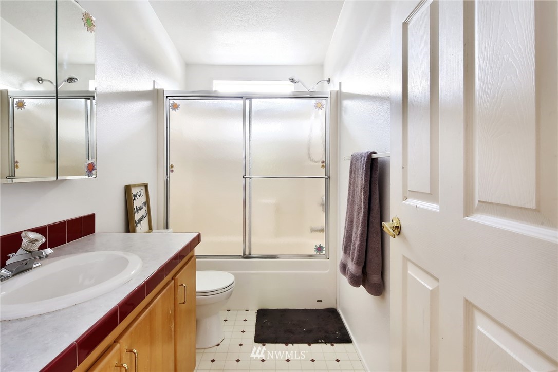 11058 Peter Anderson Road Burlington, WA 98233 - Photo 24 of 40 Gallery Image 24