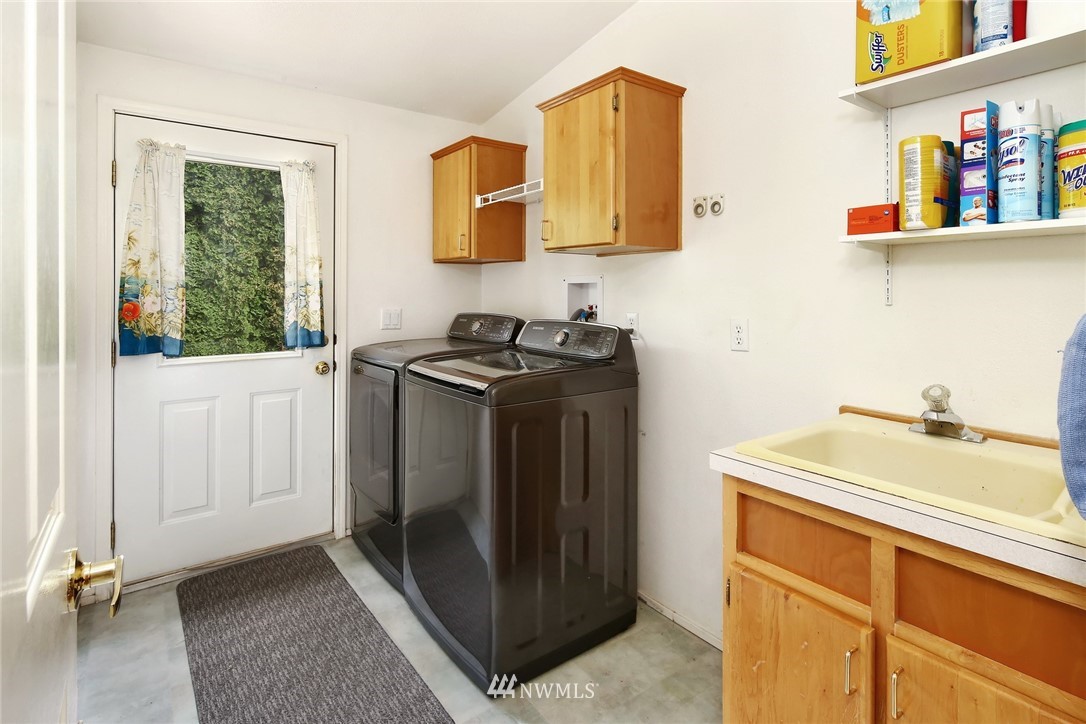 11058 Peter Anderson Road Burlington, WA 98233 - Photo 32 of 40 Gallery Image 32