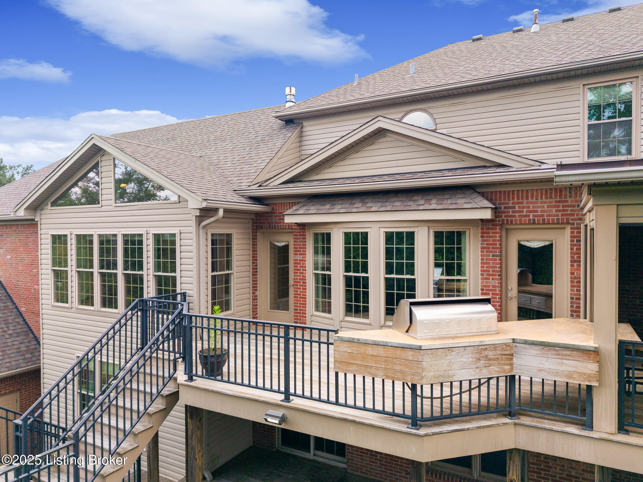 1908 Grand Ridge Road Louisville, KY 40214 - Photo 107 of 113 Upper Deck