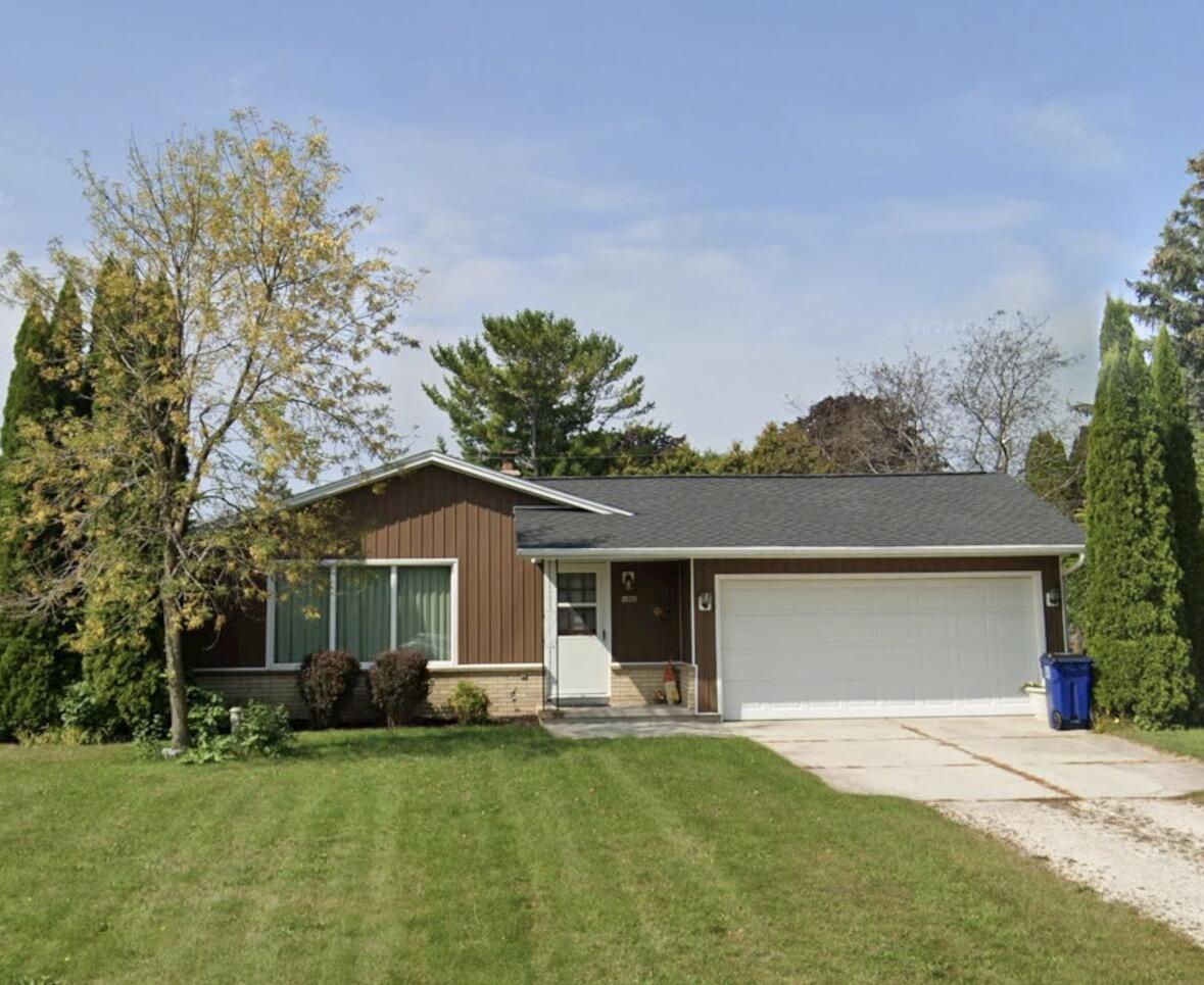 4302 East Park Ridge Lane Sheboygan, WI 53083 - Photo 1 of 10 1) 70450-69eec7e406a4a