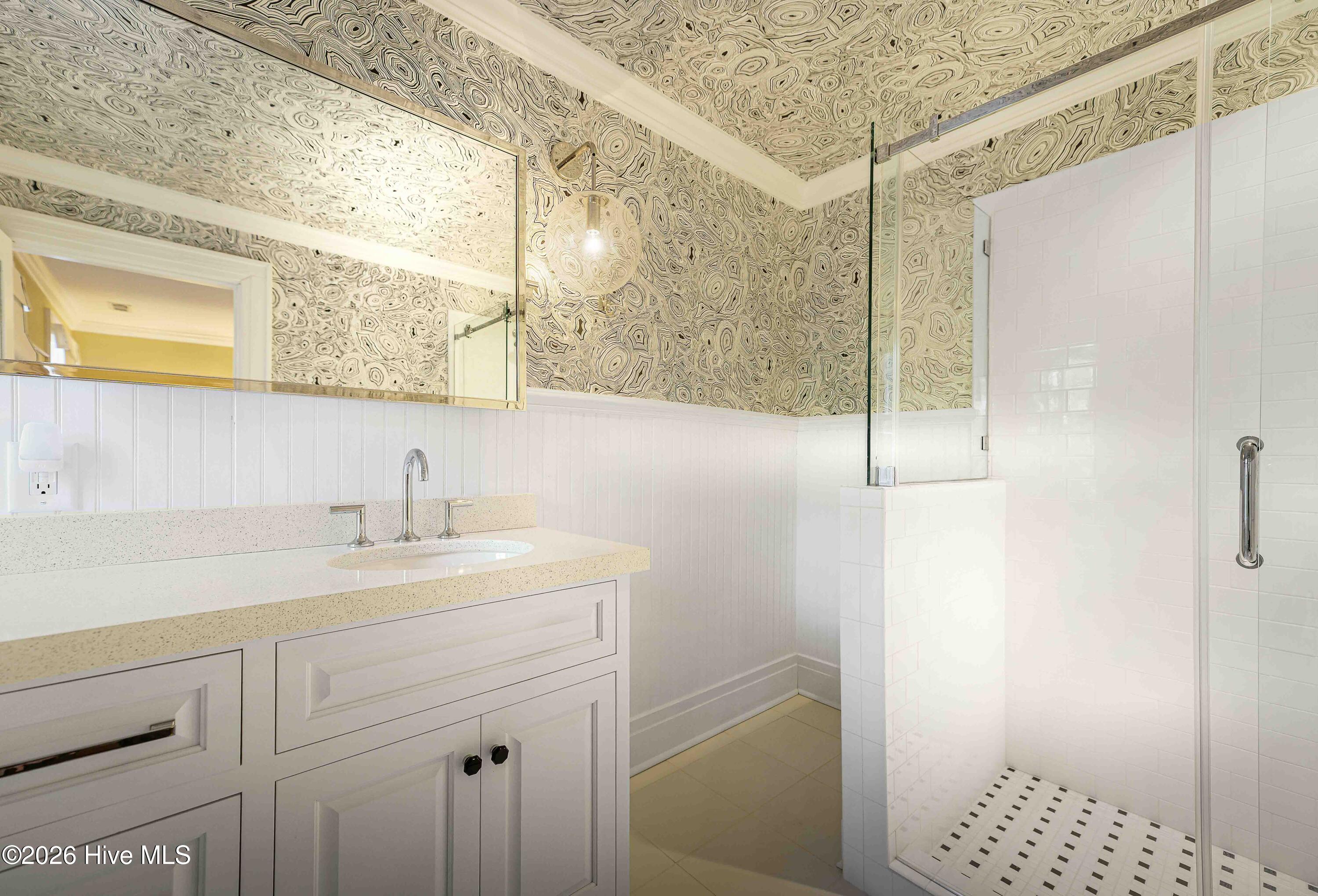 12 Barrett Road East Pinehurst, NC 28374 - Photo 49 of 77 The London Suite