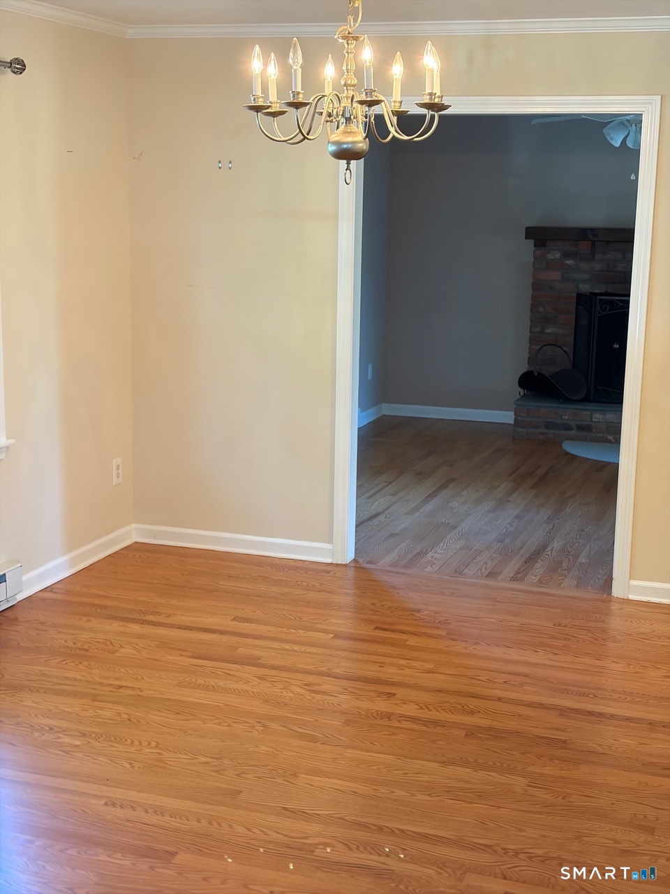 28 Downing Way, Unit 28 Madison, CT 06443 - Photo 8 of 11 Open to living room and family room