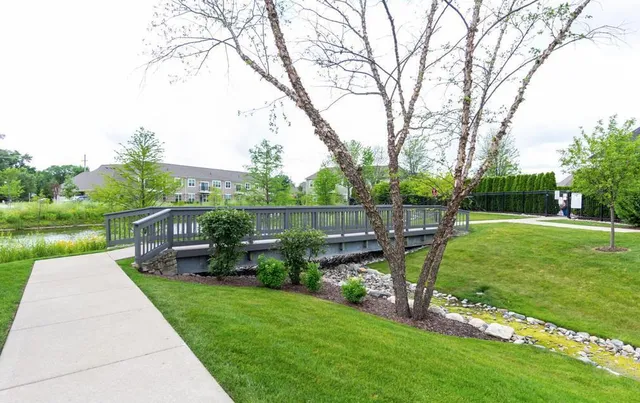 $2,100 | 45588 South Stonewood Road, Canton, MI 48187