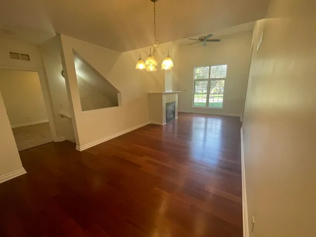 $2,100 | 45588 South Stonewood Road, Canton, MI 48187