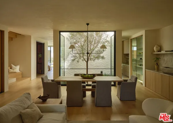 $6,995,000 | 4115 Ventura Canyon Avenue, Sherman Oaks, CA 91423