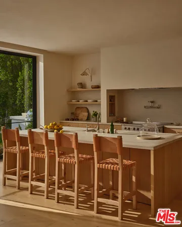 $6,995,000 | 4115 Ventura Canyon Avenue, Sherman Oaks, CA 91423