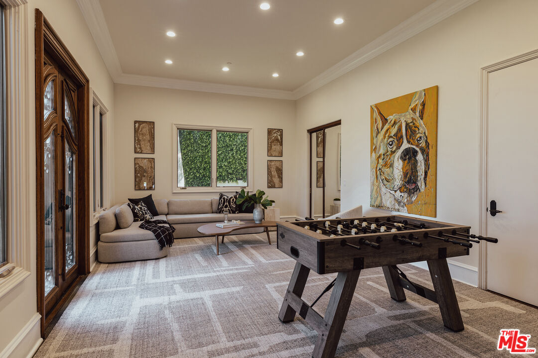 3364 Clerendon Road Beverly Hills, CA 90210 - Photo 28 of 33