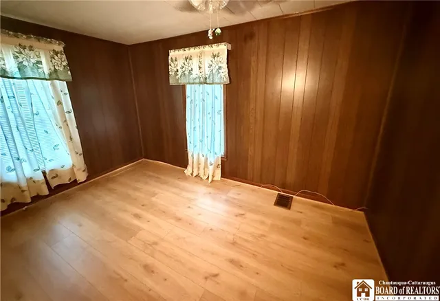 $139,000 | 60 Cleveland Avenue, Salamanca, NY 14779