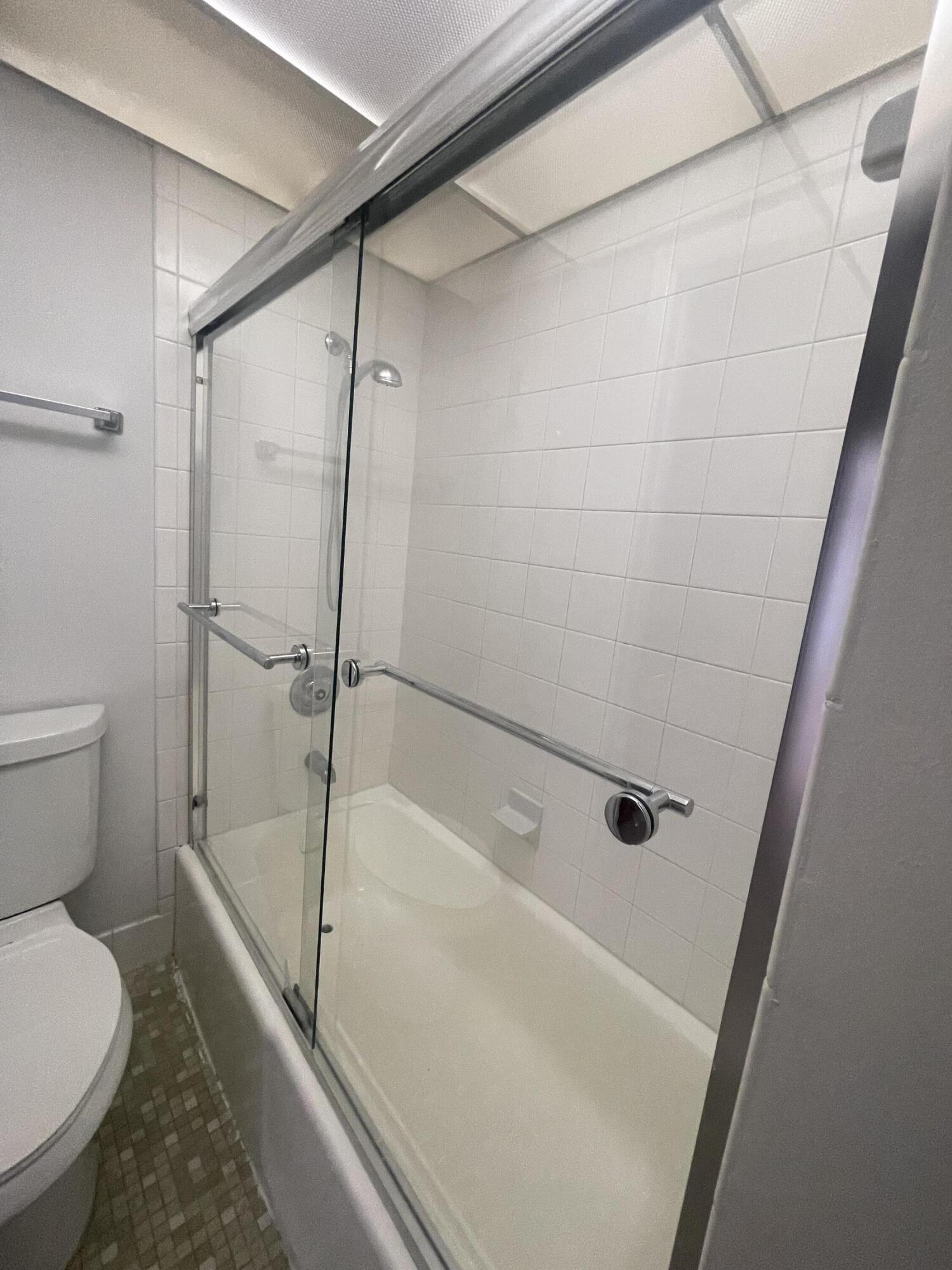 628 Northwest 13th Street, Unit 12 Boca Raton, FL 33486 - Photo 2 of 11 IMG_1898