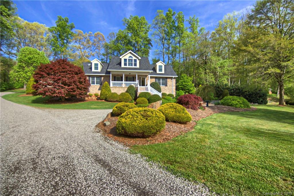 290 Bee Ridge Road Asheville, NC 28803 - Photo 2 of 48 Gallery Image 2