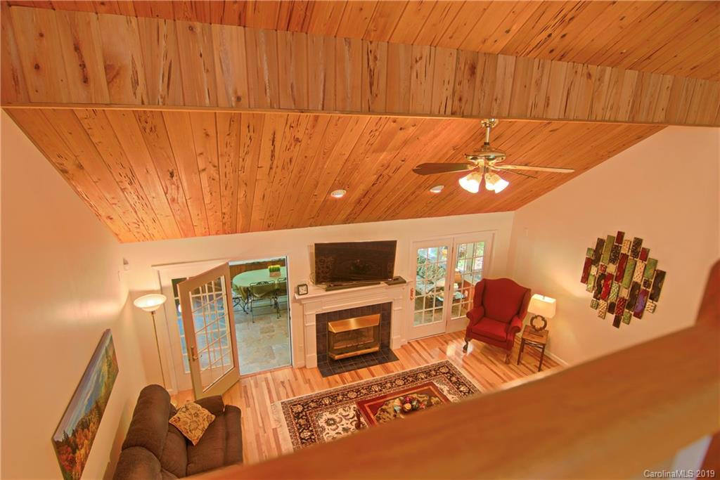 290 Bee Ridge Road Asheville, NC 28803 - Photo 19 of 48 Gallery Image 19