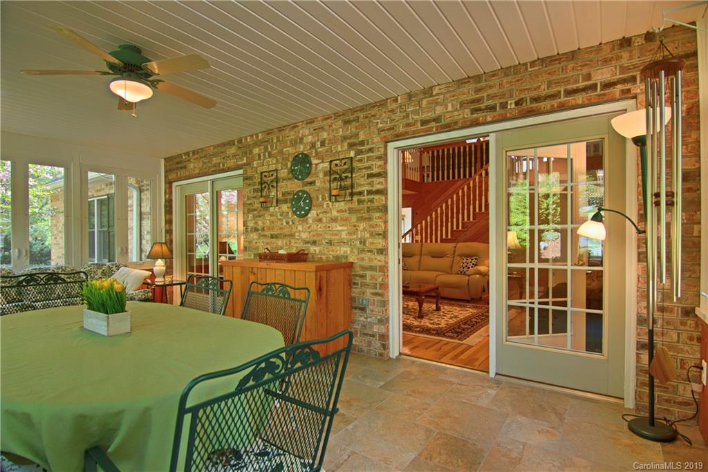 290 Bee Ridge Road Asheville, NC 28803 - Photo 23 of 48 Gallery Image 23