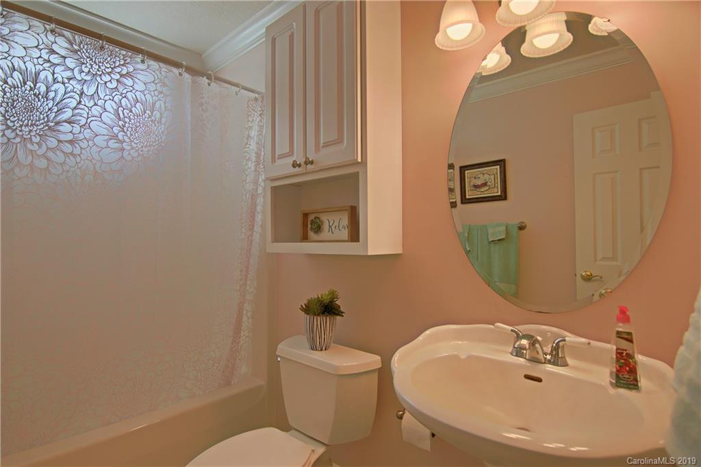 290 Bee Ridge Road Asheville, NC 28803 - Photo 34 of 48 Gallery Image 34