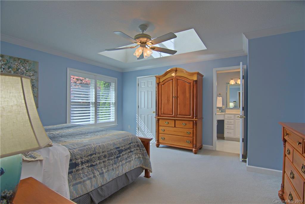 290 Bee Ridge Road Asheville, NC 28803 - Photo 35 of 48 Gallery Image 35