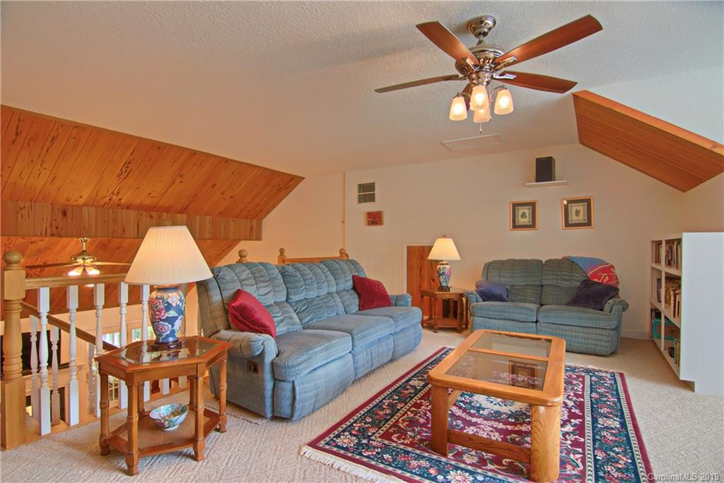 290 Bee Ridge Road Asheville, NC 28803 - Photo 40 of 48 Gallery Image 40