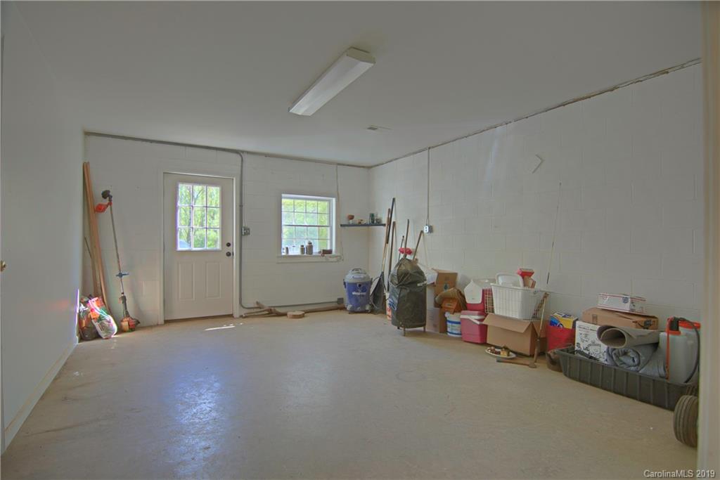 290 Bee Ridge Road Asheville, NC 28803 - Photo 41 of 48 Gallery Image 41