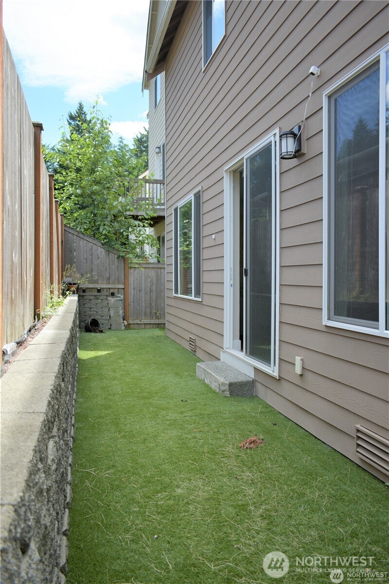 19607 25th Drive Southeast Bothell, WA 98012 - Photo 28 of 30 a view of a house with a back yard
