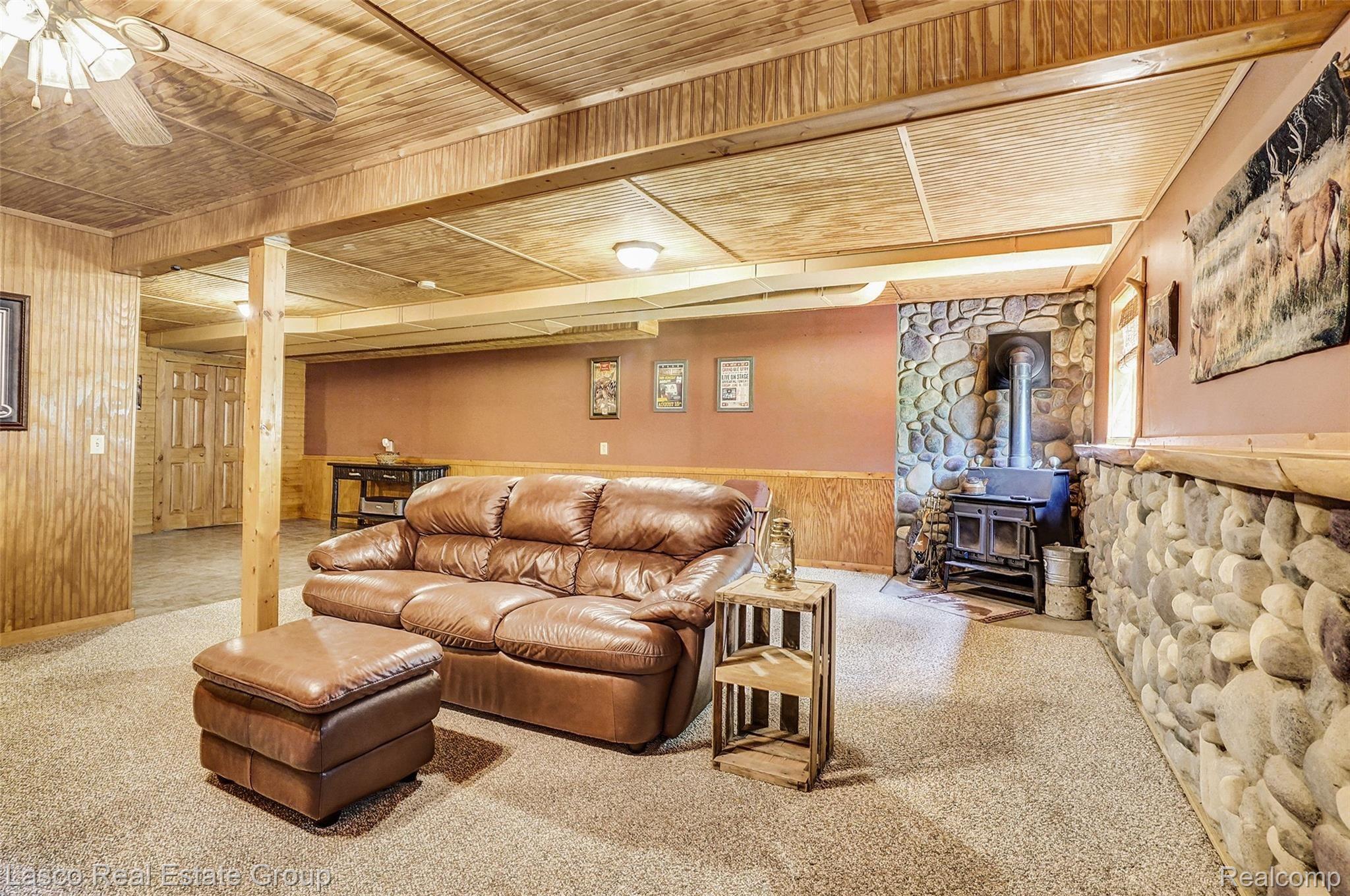 12049 Hoisington Road Gaines, MI 48436 - Photo 25 of 60 DSC01339.jpg