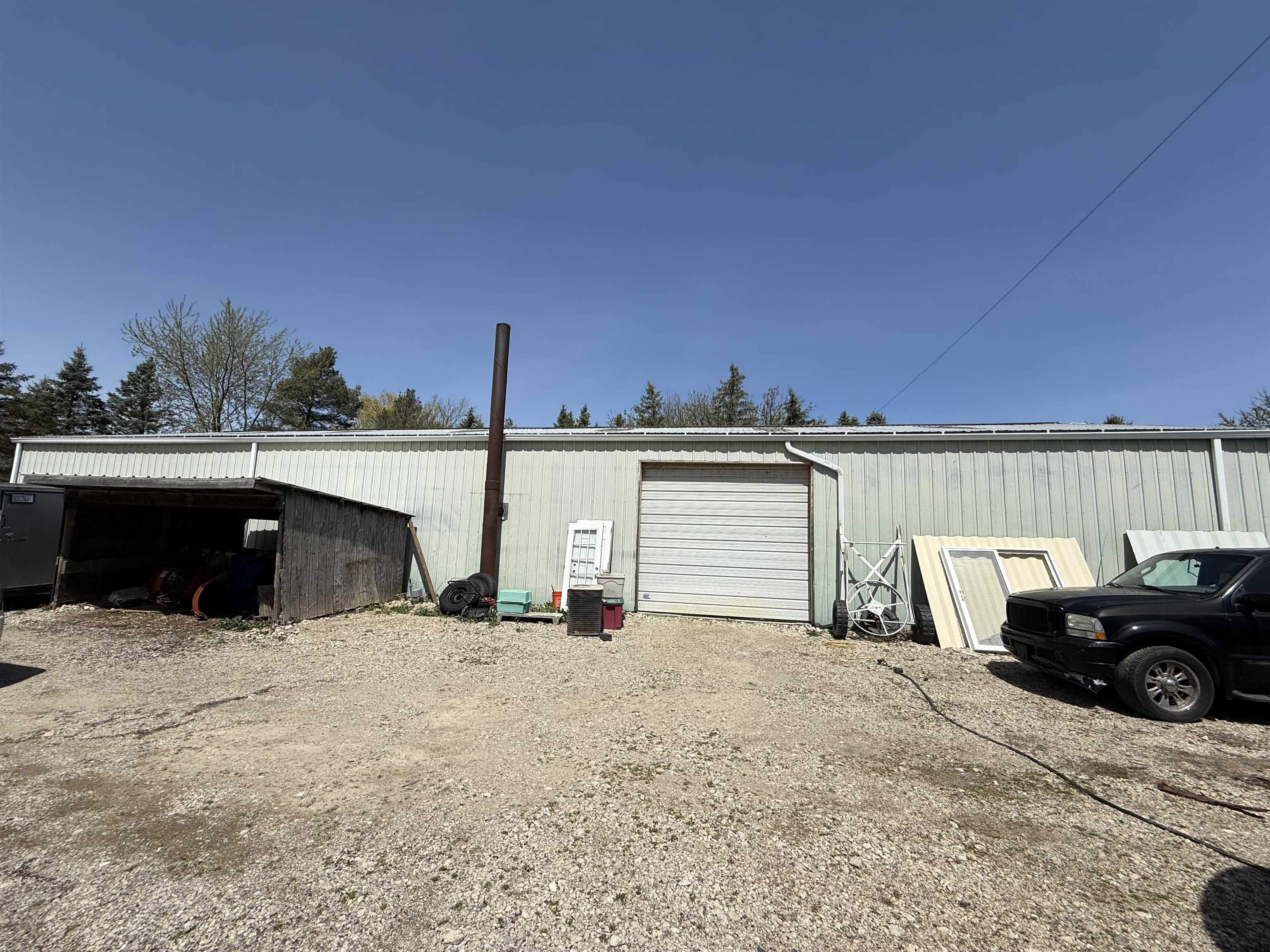 5235 Lahring Road Linden, MI 48451 - Photo 27 of 42