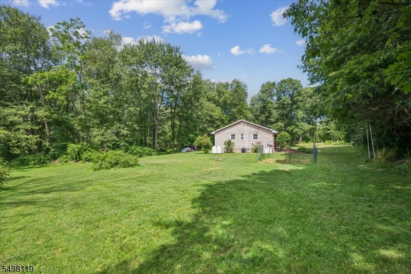 335 Drakestown Road Long Valley, NJ 07853 - Photo 27 of 34 a view of a garden