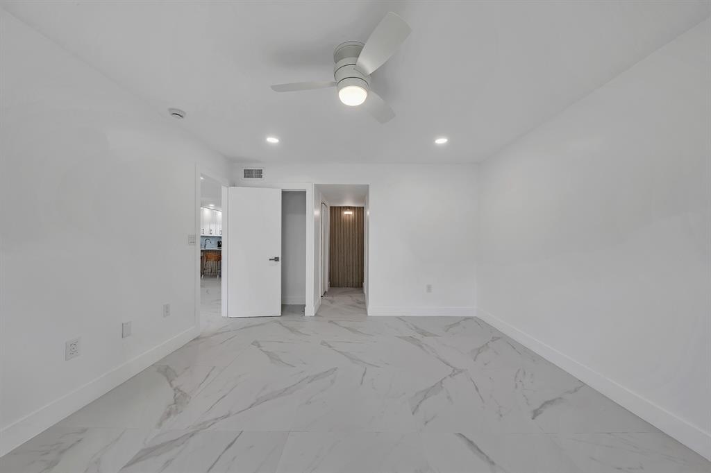 9818 Marina Boulevard, Unit 1225 Boca Raton, FL 33428 - Photo 12 of 17 a view of an empty room