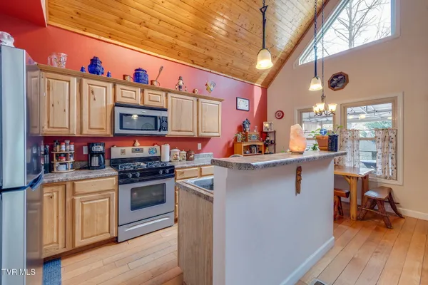 $339,000 | 139 Charlie Harrell Lane, Hampton, TN 37658