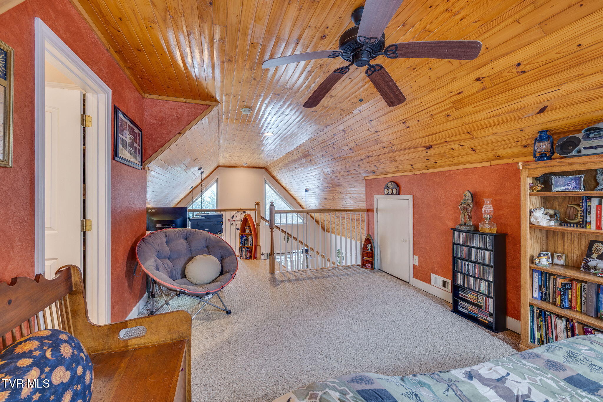 139 Charlie Harrell Lane Hampton, TN 37658 - Photo 23 of 42 023