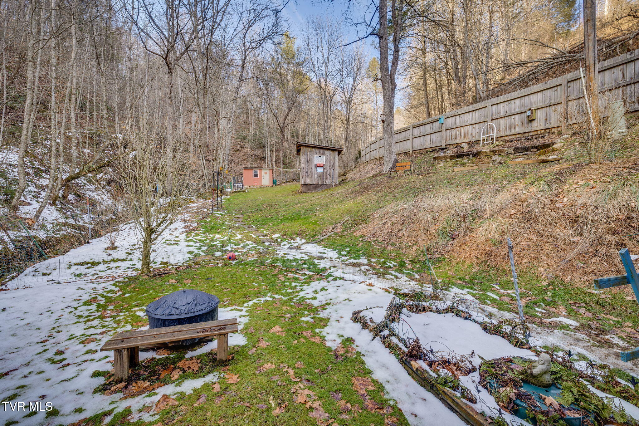 139 Charlie Harrell Lane Hampton, TN 37658 - Photo 31 of 42 031