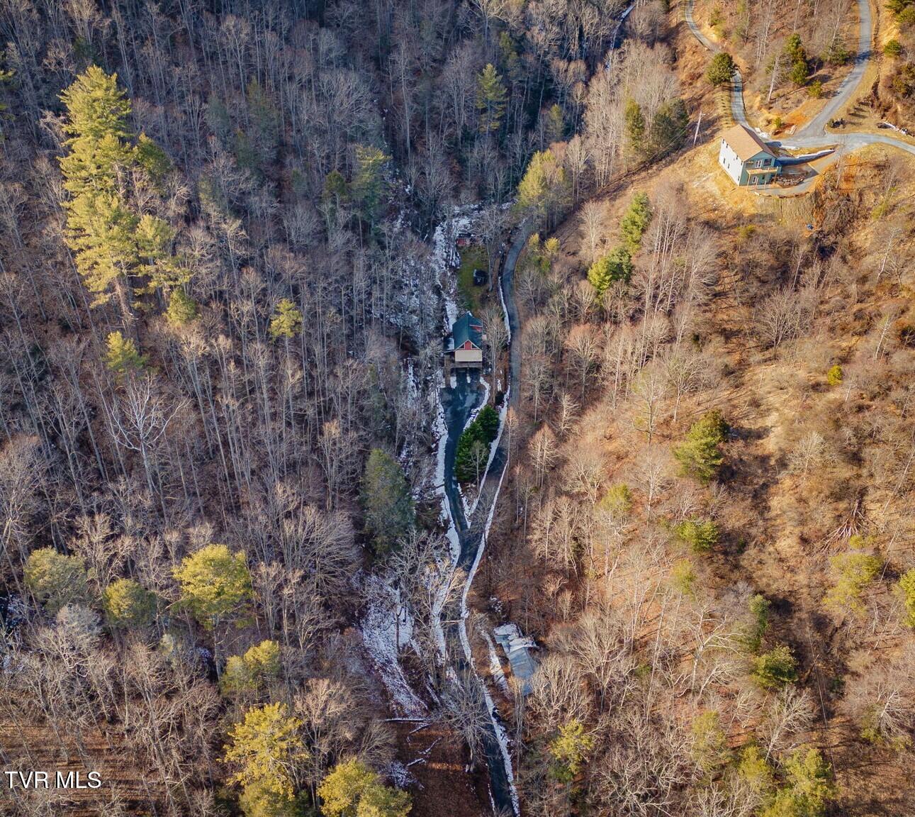 139 Charlie Harrell Lane Hampton, TN 37658 - Photo 36 of 42 101A