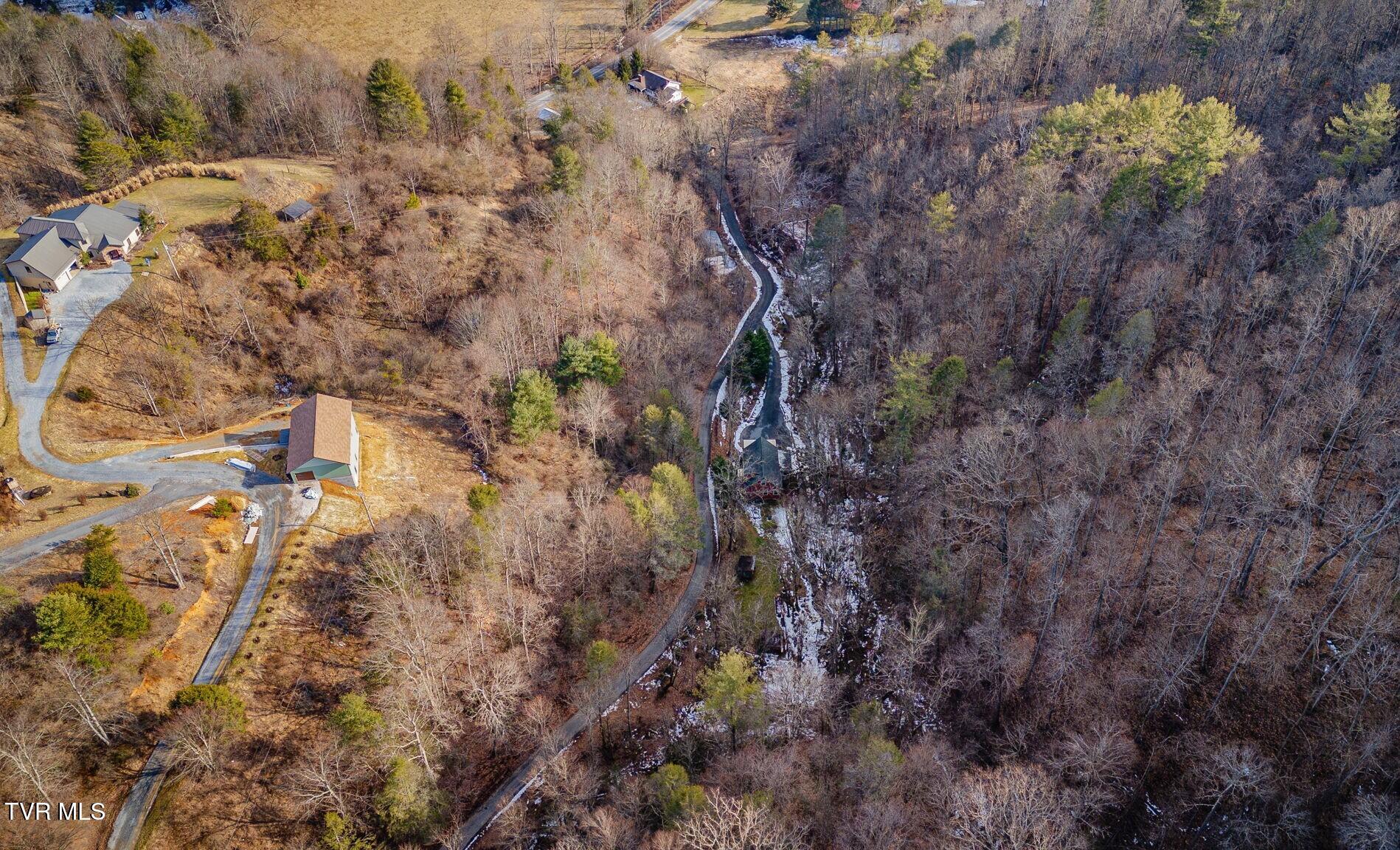 139 Charlie Harrell Lane Hampton, TN 37658 - Photo 39 of 42 104A