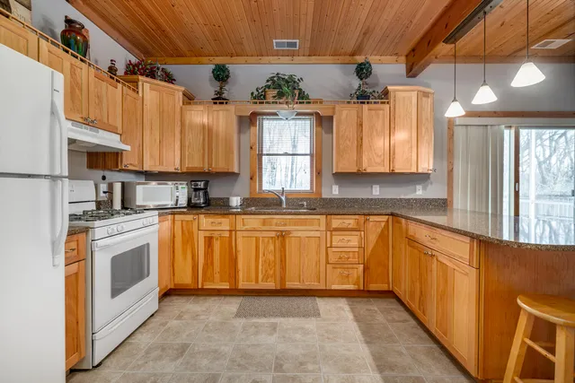 $599,000 | 9363 South Grow Road, Greenville, MI 48838